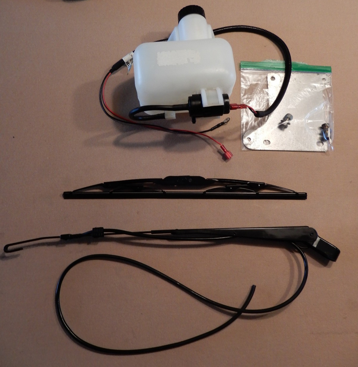 GEM car Windshield Washer,Reservoir/Motor/Blade/Arm/Hoses/Mounting Plate,Used