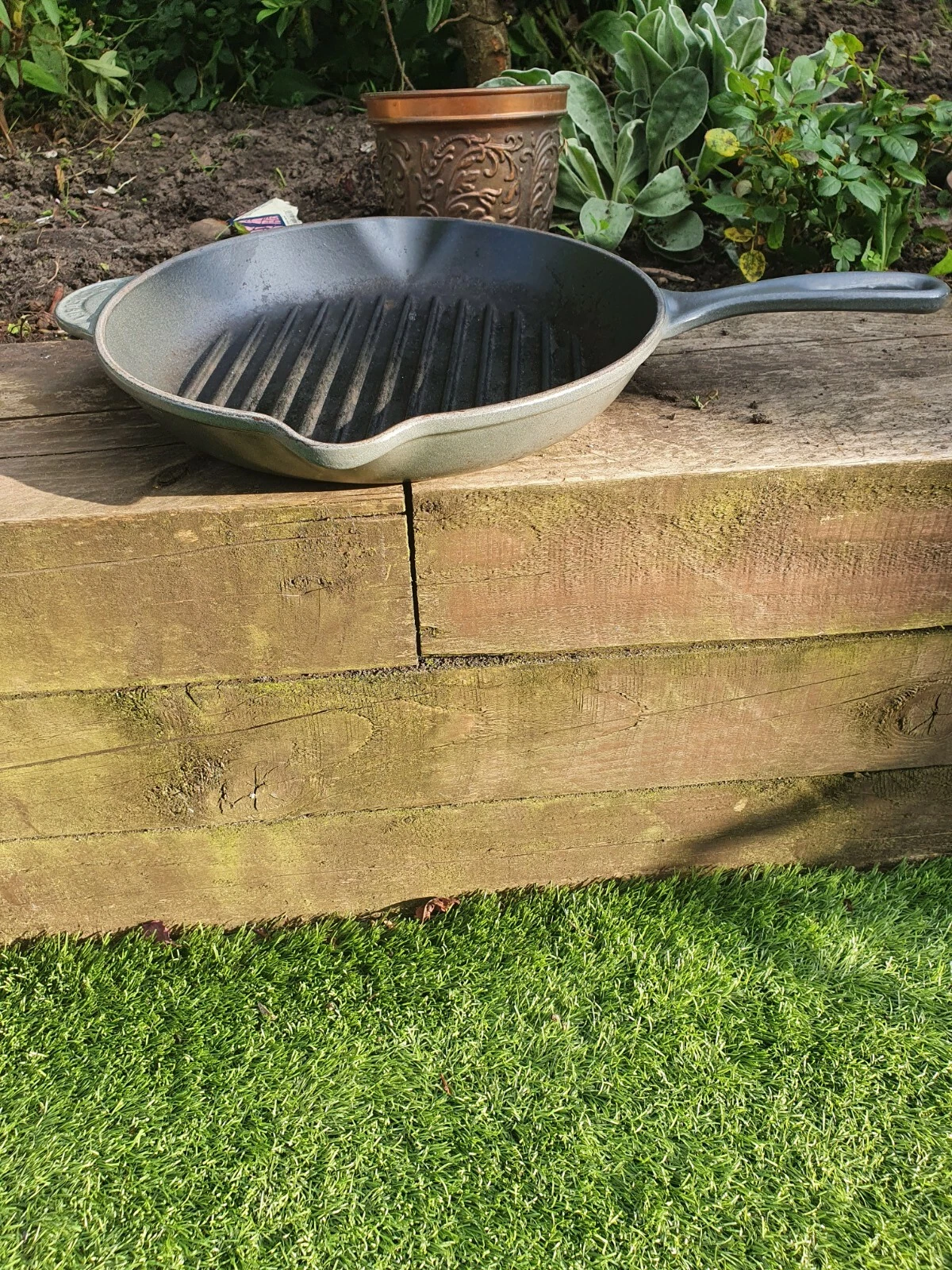 Le creuset Grey Large Size LOOK Steak pan