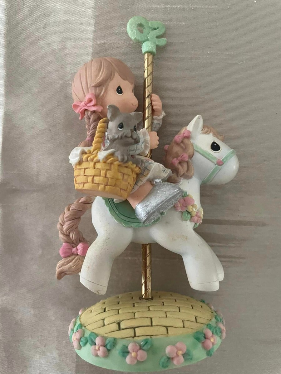 Precious Moments Wizard of Oz Carousel Collection 2004 Tin man
