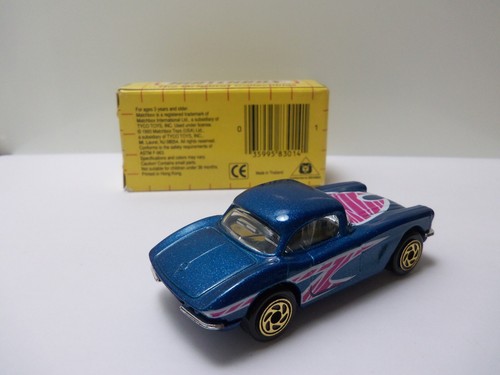 1993 Matchbox '62 Chevy Corvette MB32 - Mf. Blue - Mint Loose W/ Box 1/58 Scale - Picture 4 of 7