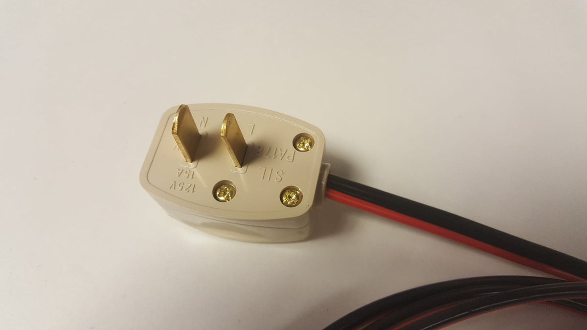1500mm 12V 2 Pin Plug Adaptor To Female Cigarette Socket 150cm Caravan  Motorhome
