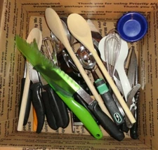 Lot of More Than 30 Miscellaneous Kitchen Tools Knives Gadgets GRAB BAG / BOX