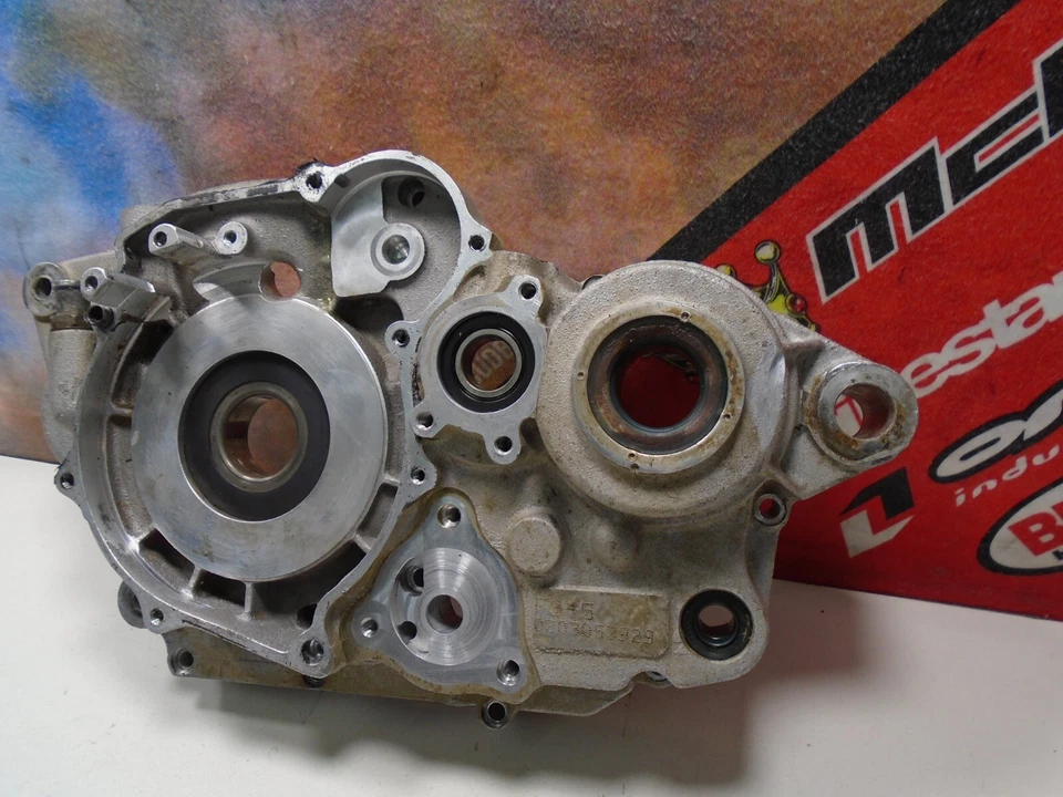 2005 GAS GAS SM 450 左发动机盒 05 SM450 — 第 3/4 张图片