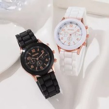 2Pcs Luxury Couple Watches Quartz Alloy Silicone Strap Fashion Wristwatch Set