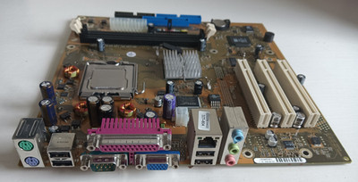 Fujitsu-Siemens D2140-B22 GS 1 Sockel 775 Mainboard komplett mit Intel CPU