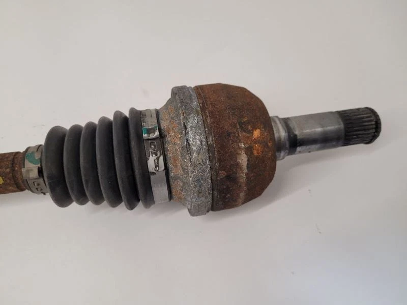 2005-11 CADILLAC STS RH пассажирский правый осевой вал задняя ось полный привод - Изображение 2 из 4