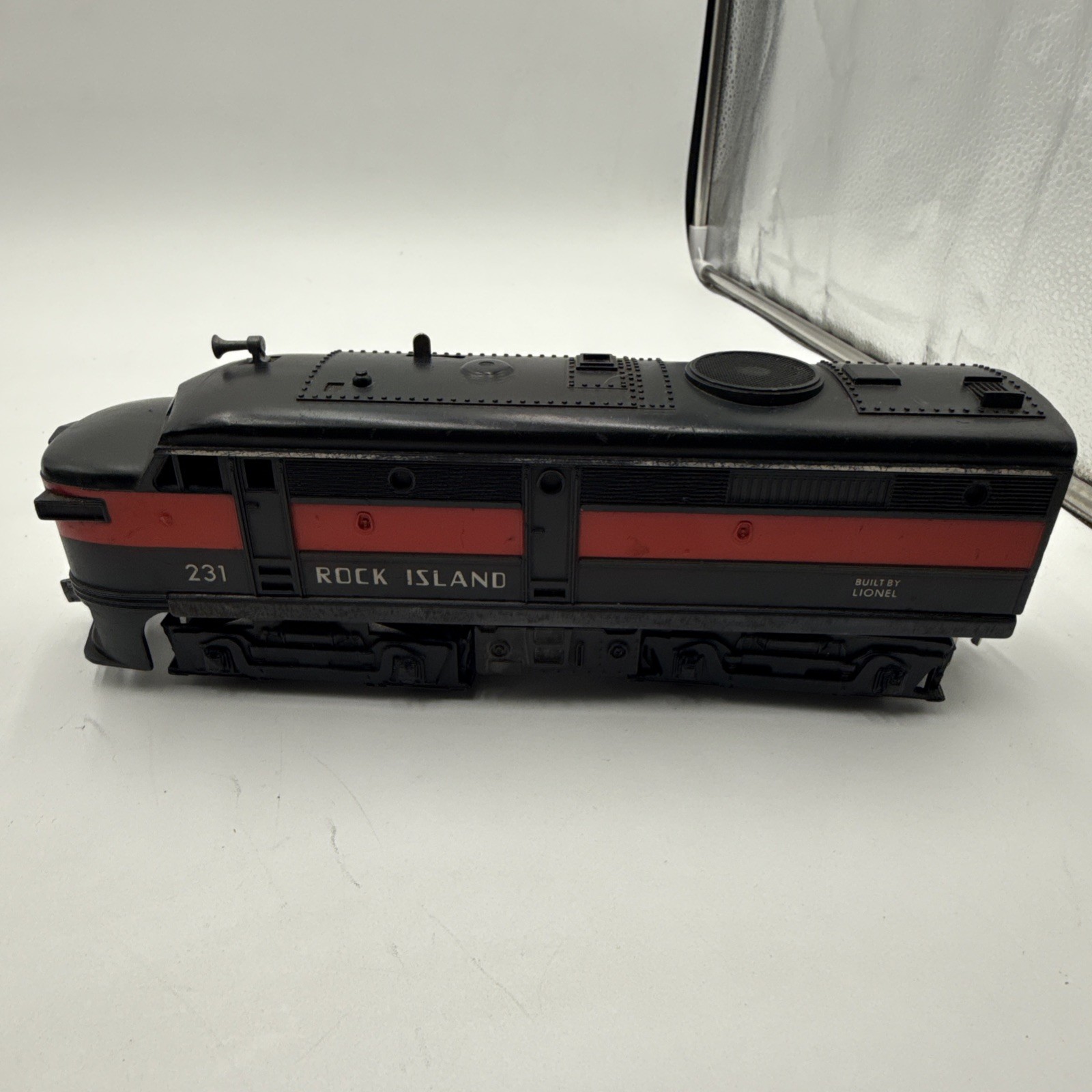 LIONEL POSTWAR O GAUGE ROCK ISLAND ALCO A DIESEL LOCOMOTIVE #231 ...