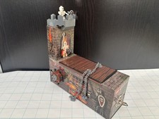 Lego 852231 - 2008 Fantasy Castle Drawbridge Skeleton Coin Bank