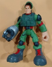 HASBORO 2002 TOY SOLDIER FIGURINE