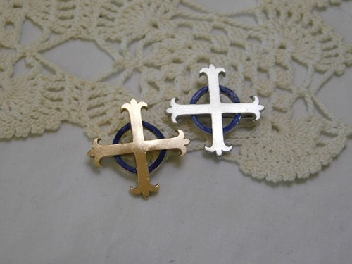 Kinney Celtic Fleury Cross 10K Solid Gold Pin Vintage 3.8 Grams - Picture 8 of 11