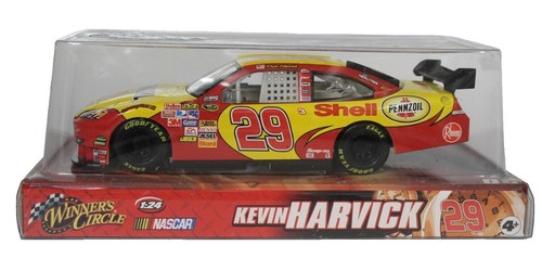 Kevin Harvick #29 GM Goodwrench Reese's Big Cup 2005 1:24