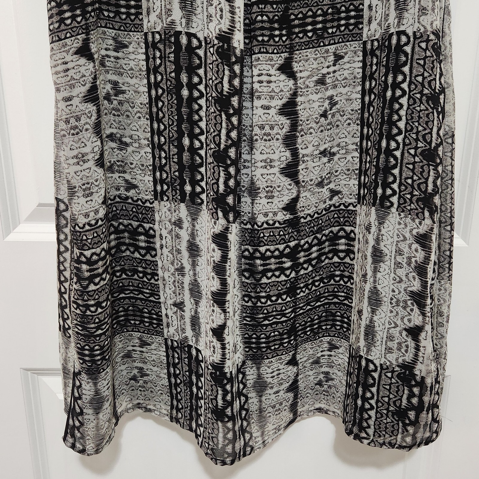 BCBGeneration Women's S Patchwork Print Sheer Lin… - image 3