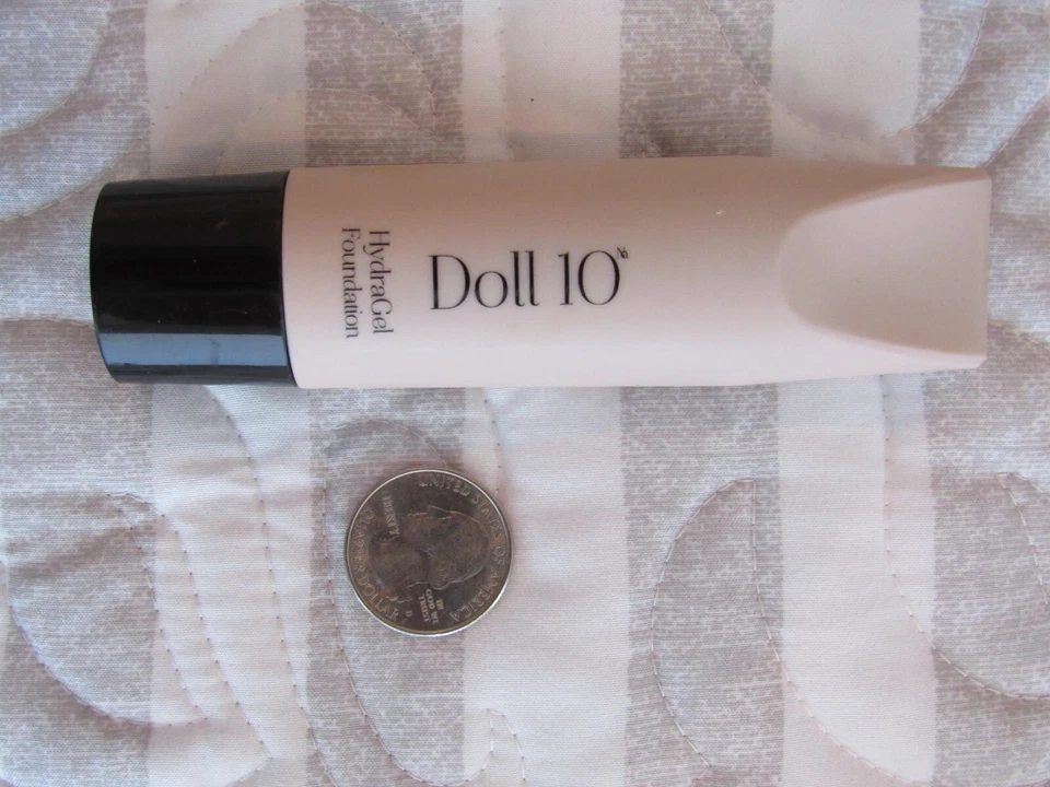 Base HydraGel Doll 10 1oz Hecha en Italia Cobertura Completa Elige Tono Nueva con Etiquetas Foto 3 de 4