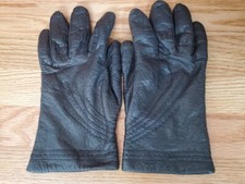 Vintage Women's Black Leather Embroidered Gloves Acrylic Lined Size Small/Medium