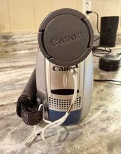 Canon ZR65MC MiniDV SD Camcorder 20x/400x Zoom 2.5" LCD A/V Silver