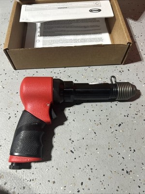 Sioux Tools 1/4'' Capacity, Air Riveting Hammer 8 CFM, 4'' Long Stroke, 1/4 NPT...