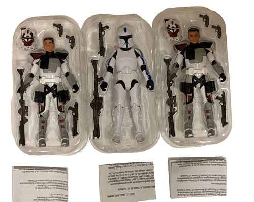 Star Wars Vintage Collection Figure Lot - 2 ARC Troopers & ! Clone Lieutenant