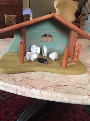 Waldorf Handmade Wooden Barn Stable Euc Ebay