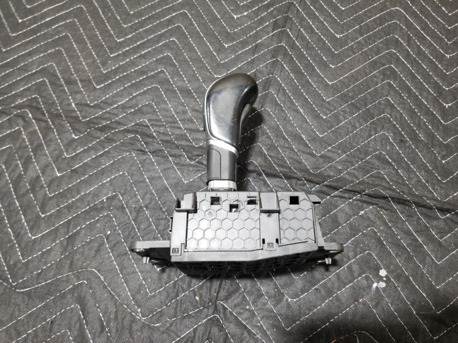 2014-2020 Maserati Ghibli Quattroporte Levante Automatic Gear Shifter #116