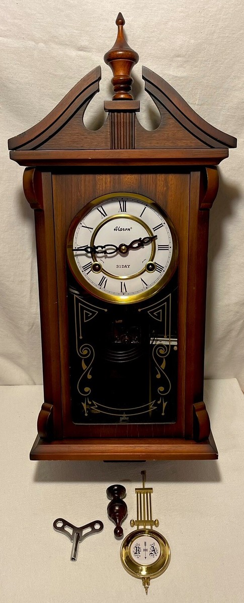 Beautiful Vintage Alaron 31 Day Pendulum Clock With Key C-246