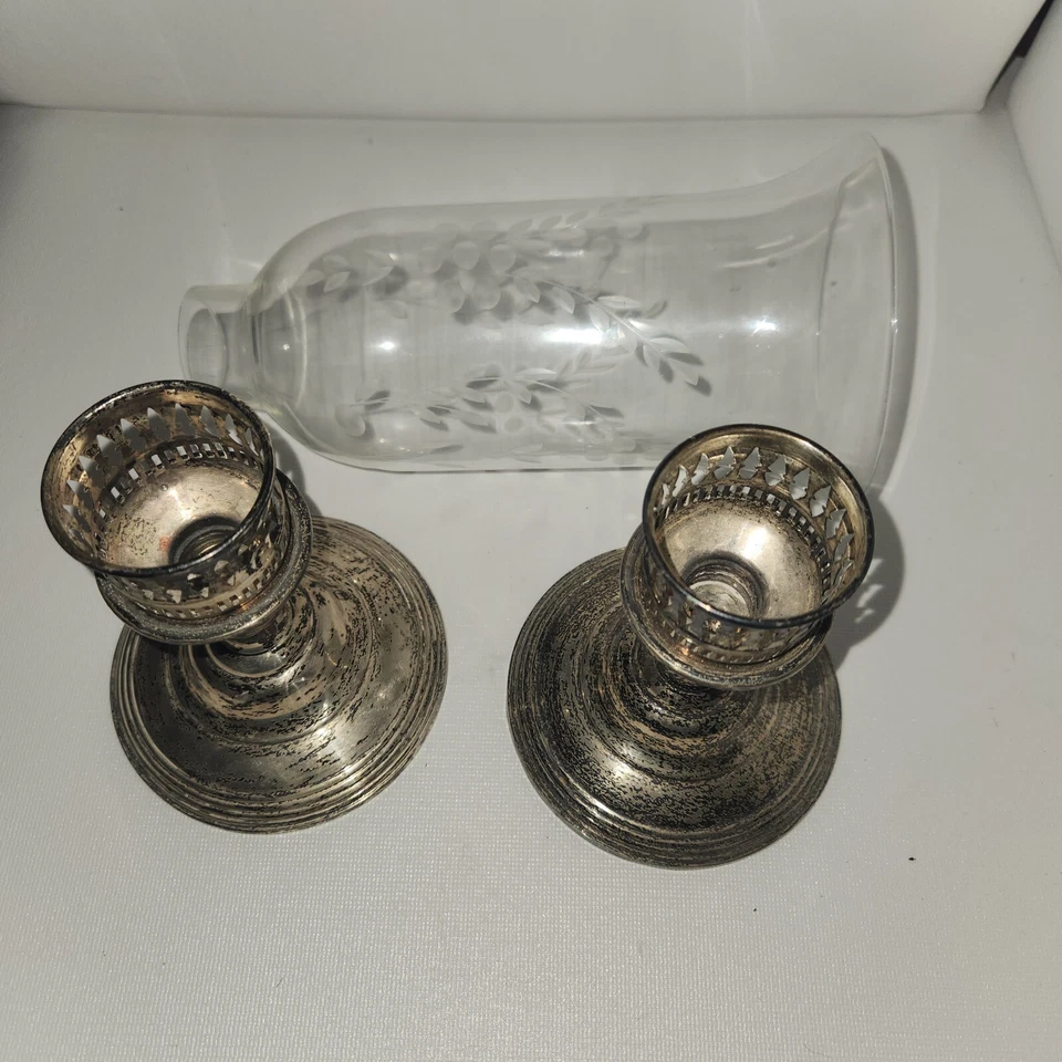 1940's Wm. Rogers Weighted Sterling Candleholders W/ 1 Etched Hurricane Glass - Image 3 of 4