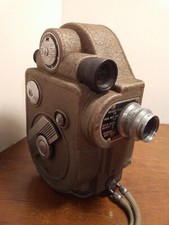 Vintage Revere Eight Model 88 Winding Movie Camera 8mm Film Parts or Repair