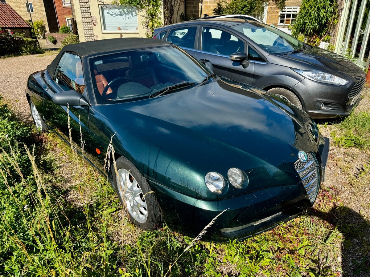 Alfa Romeo Spider 2003