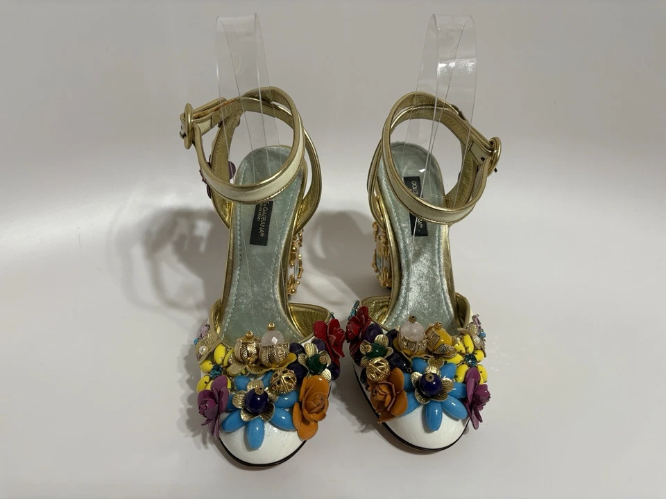 Vtg Dolce & Gabbana White Patent Leather Tile Heels 35.5 - Image 3 of 4