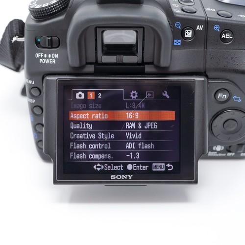 Sony A300 fotocamera reflex digitale 10,2 MP + kit obiettivo 18-70 mm - ottime condizioni - Foto 8 di 10