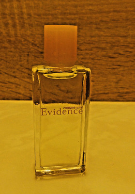 Yves Rocher Comme une Evidence   Parfum Miniatur   7, 5 ml  Eau de Parfum    NEU