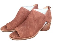 Sofft Women's Carleigh Heeled Shoes Brick  SF0051502 - Size 8.5