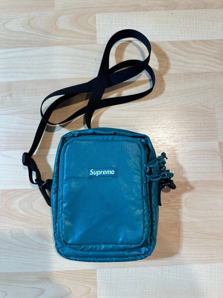 FW17 Supreme sac bandoulière vert boîte cordura logo