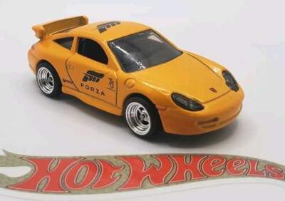 Hot Wheels WHEEL SWAP Forza Porsche 911 GT3 11mm Chrome 4 Spokes Yellow New  