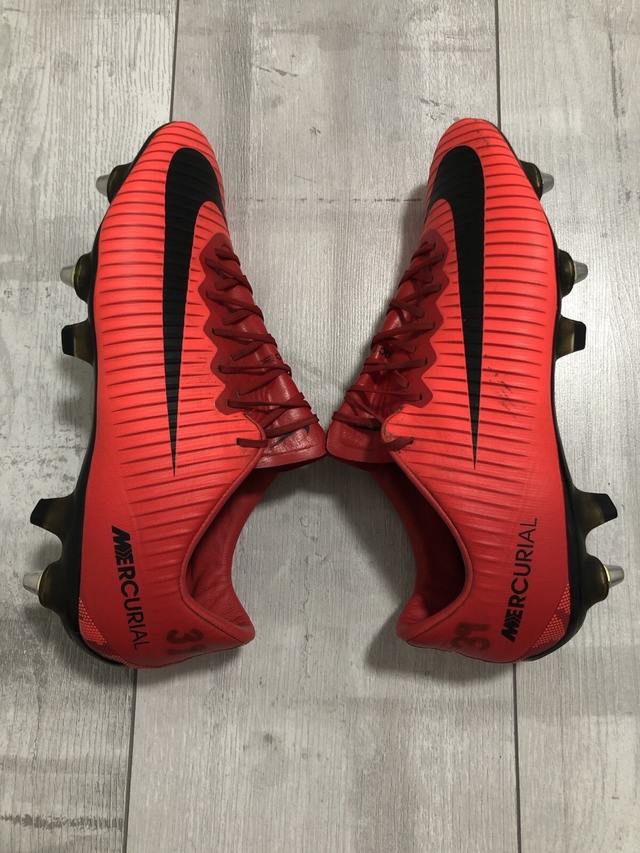 Nike Mercurial Vapor XI SG Red ACC Football Soccer Cleats Nike Mercurial Vapor XI SG Red ACC Football Soccer Cleats