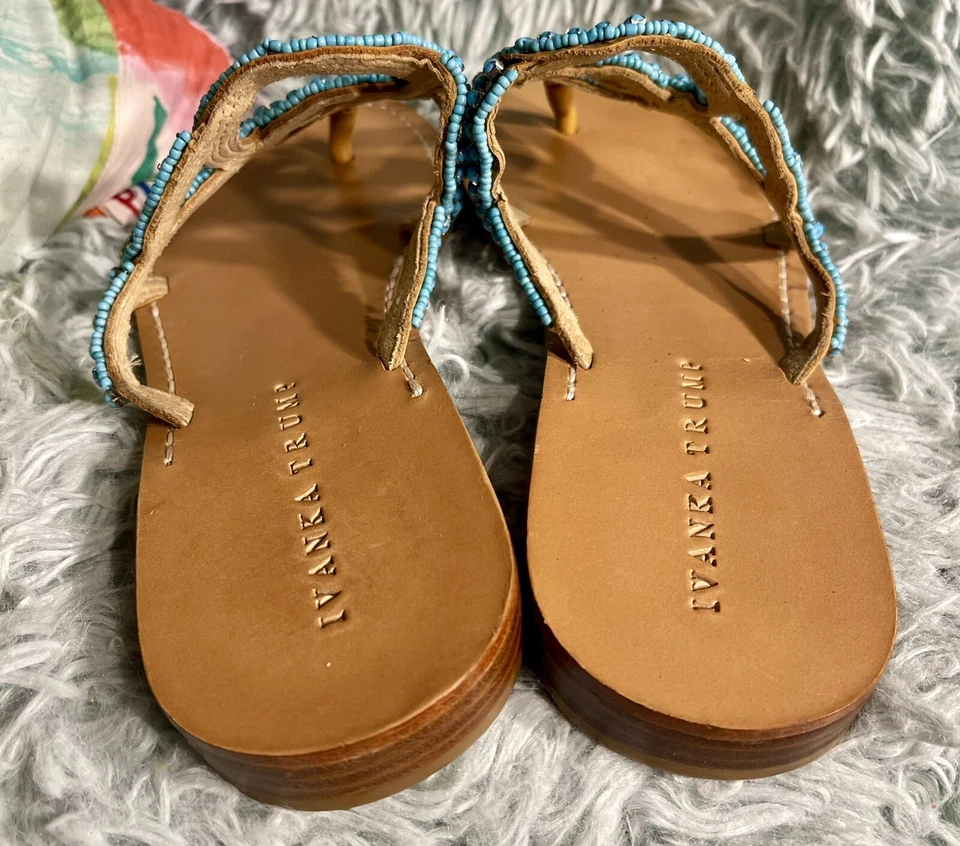 Hermosas sandalias chanclas IVANKA TRUMP de cuero y turquesa con cuentas talla 8,5 Foto 4 de 4