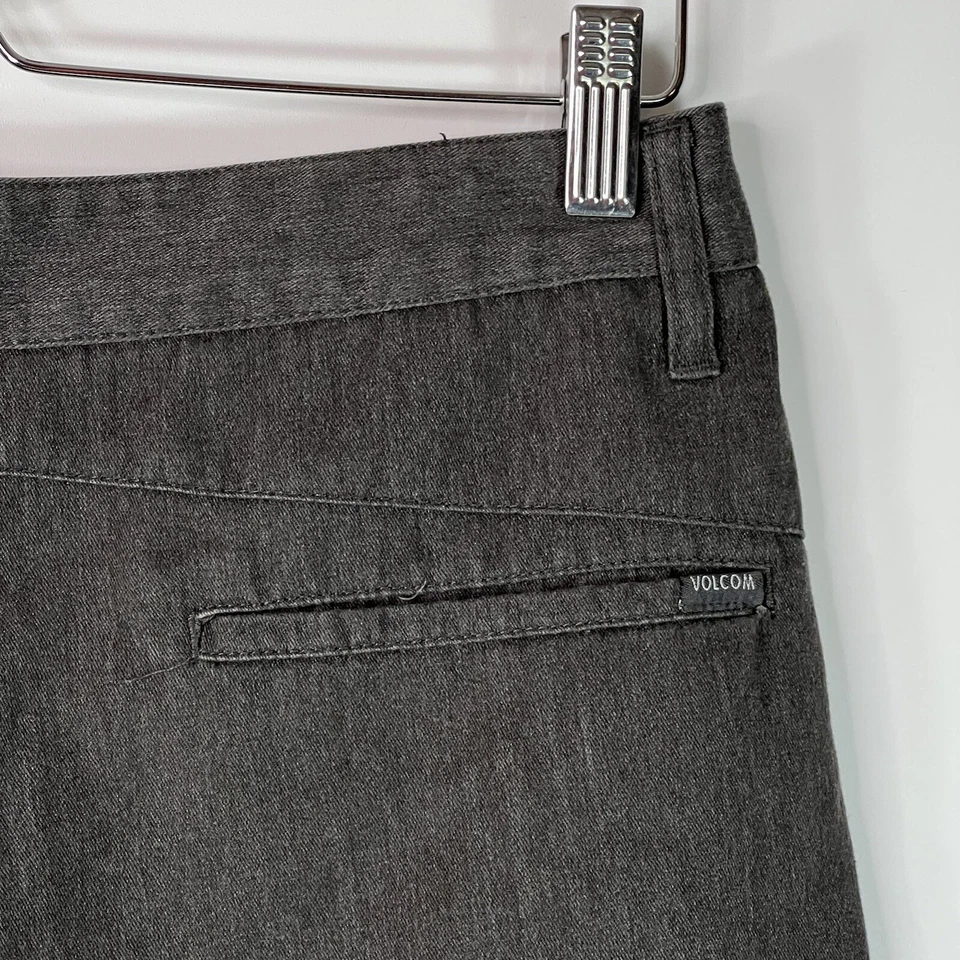 Volcom VMONTY Shorts Solid Gray Chino Casual 10” Men’s 30 - Image 3 of 4