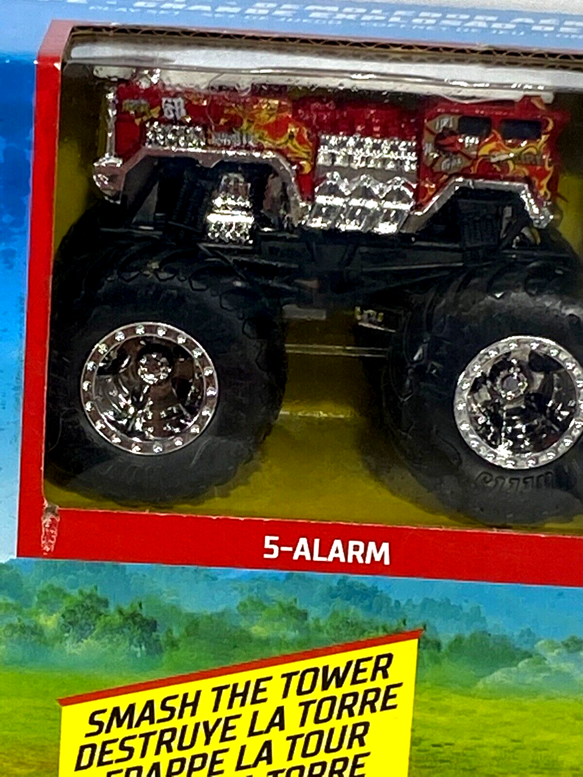 Hot Wheels Monster Trucks 5-Alarm Big Air Breakout Smash the Tower