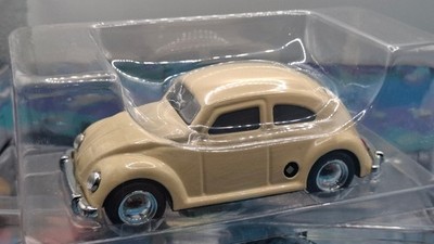 VW Kafer HA31 Tin Plate Cream with Key 1:43 Scale 