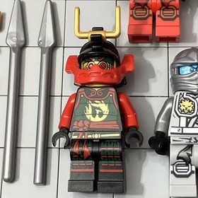 LEGO&reg; Minifigure Lloyd Jungle Tournament Of Elements 70749 Ninjago C2 38