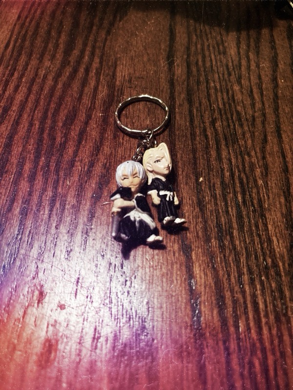 Vintage Bleach Anime Figurine Keychain x2 - Gin & Izuru