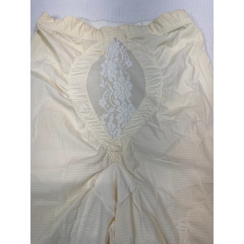 Sears Best Women’s Beige Panty Girdle Lace Panel And Trim Shapewear Size Medium