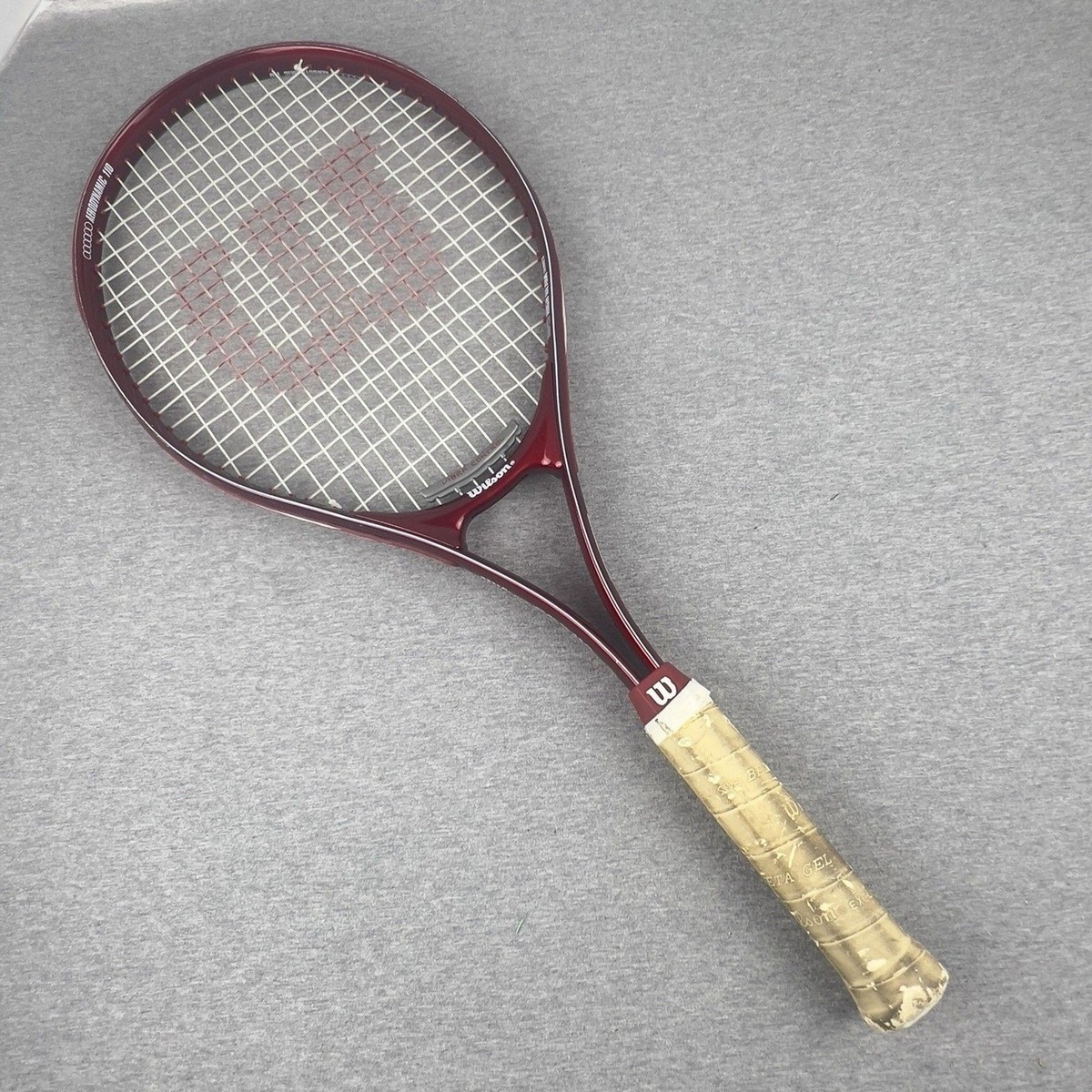 Raquette De Tennis Wilson Pro 110, Grip 4 1/2, Série Super High Beam, Vibra Control, Rouge