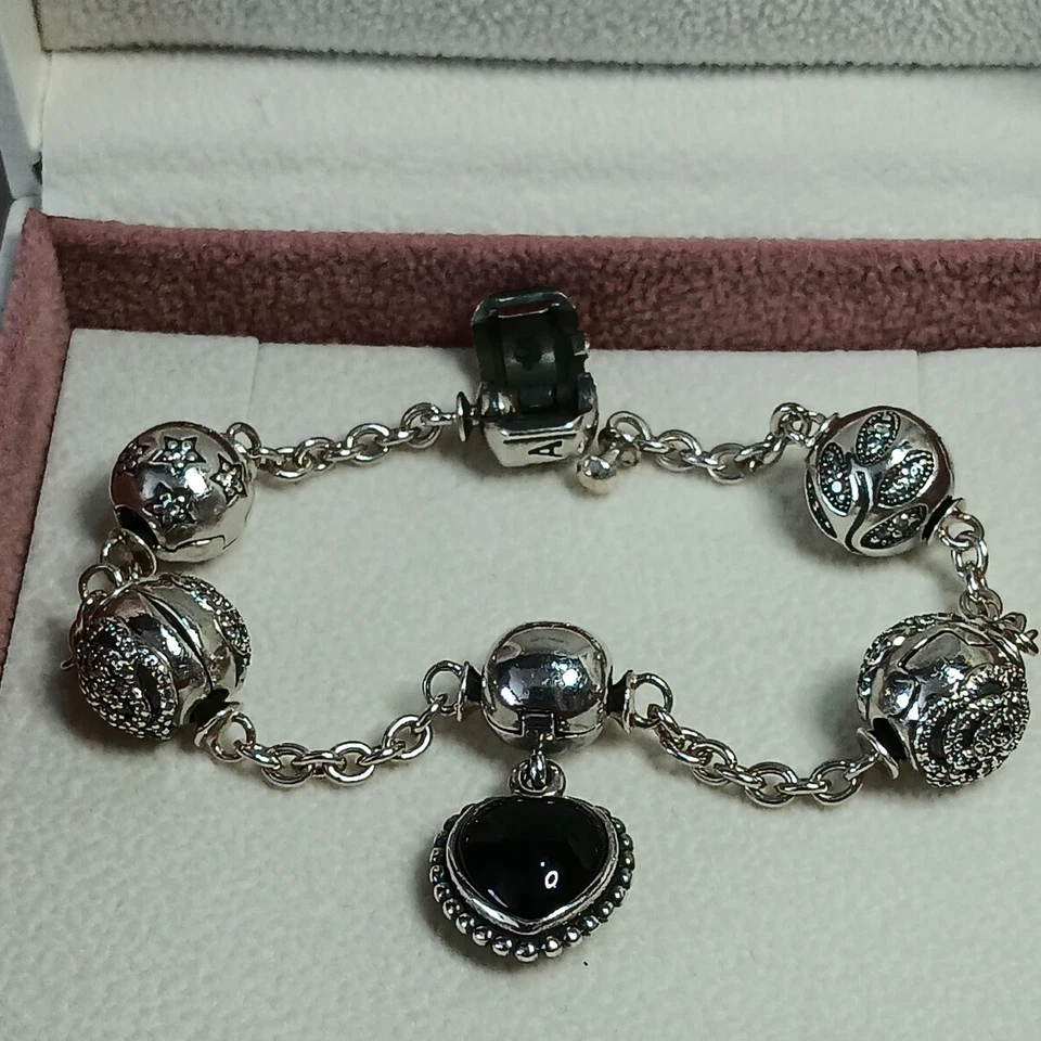 Beautiful Genuine Pandora  5 Five Clip Station Bracelet with clips  onyx 19cm  - Image 2 of 4