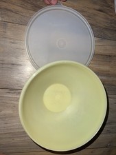Tupperware Made In The USA Pastel Yellow Bowl W Lid 235-1
