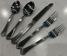 Reed & Barton Birch Hall Stainless Everyday Flatware  5 PC Place Setting
