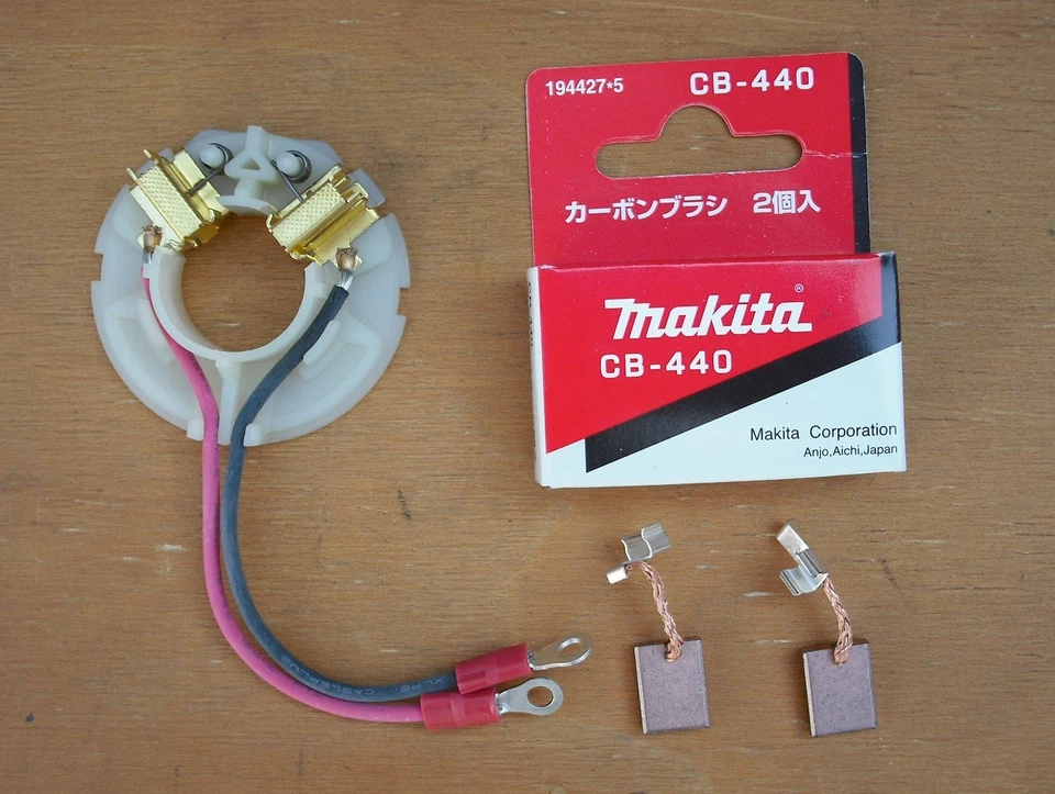 GENUINE MAKITA BRUSH HOLDER AND BRUSH SET FIT BHP451 BHP441 BDF441 BDF451 NEW