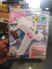 UPC 026438009200 product image for Crafty Magic Melt Princess Low Temp Glue Gun - Crafts - NEW | upcitemdb.com