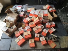 TECUMSEH 24 Parts 6 empty 7 VOLVO vintage bearing sets 3 BRIGGS and mis. (OK)