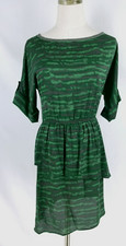 Alice + Olivia Women's Size XS Green Print Layered Silk Dress Short Sleeve