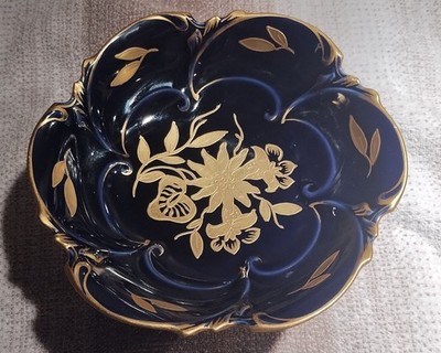Vintage Jlmenau Graf von Henneberg ''Echt Kobalt'' Premium Porcelain Candy Dish